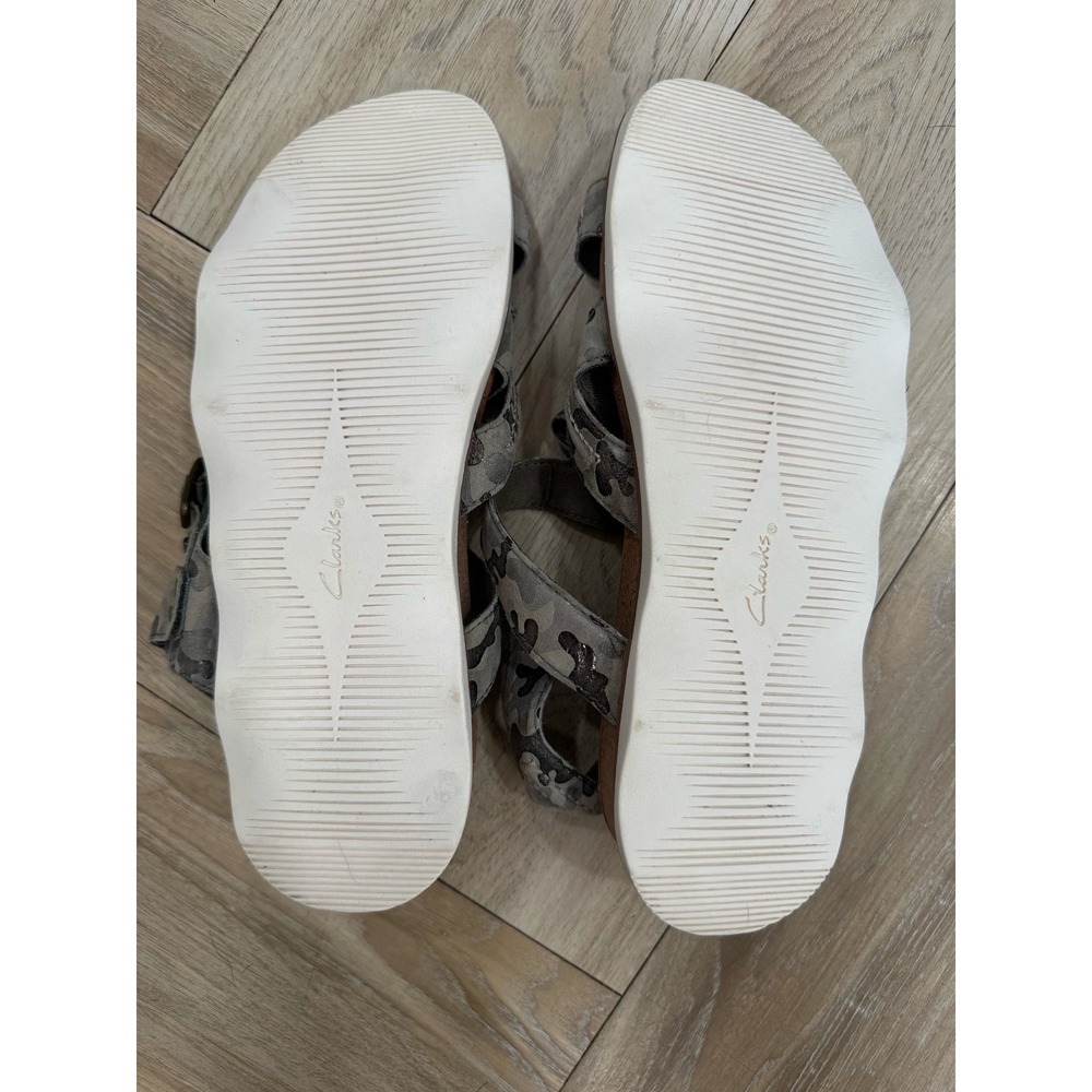 Clarks Collection Camo Metallic Ultimate Comfort Sandals 9.5 261691584 - Picture 6 of 8